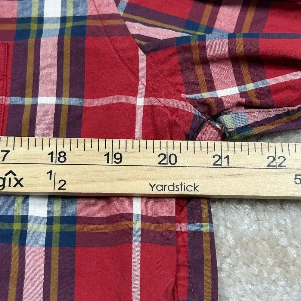 JCrew Shirt Mens M Red Plaid Tailored Fit Button Down 100% Cotton Casual Classic